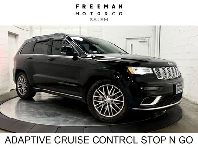 Used 2017 Jeep Grand Cherokee Summit w/ Platinum Series Group