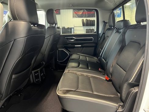 Used 2022 RAM 1500 Laramie w/ Off Road Group image 14