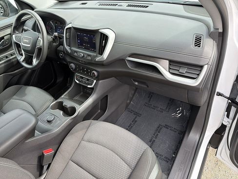 Used 2023 GMC Terrain SLE FWD image 27