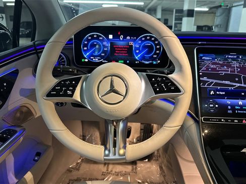 Certified 2023 Mercedes-Benz EQE 350+ 4MATIC Sedan image 17