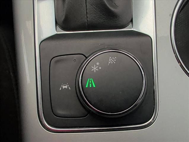 Used 2023 Chevrolet Blazer LT FWD image 19