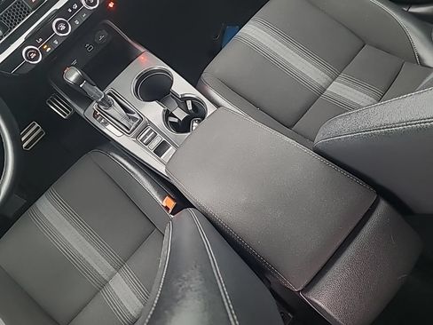 Used 2023 Honda Civic Sport image 17