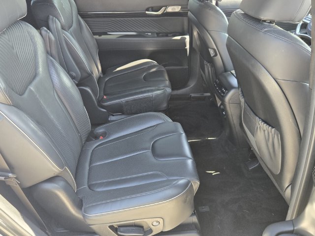 Used 2024 Hyundai Palisade Calligraphy FWD image 18