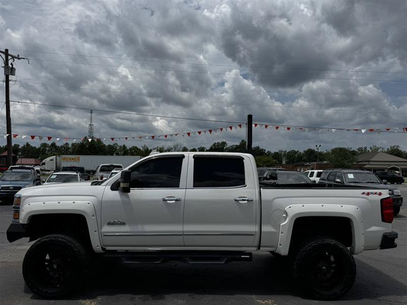 Used 2015 Chevrolet Silverado 1500 High Country w/ High Country Premium Package AWD/4WD image 5
