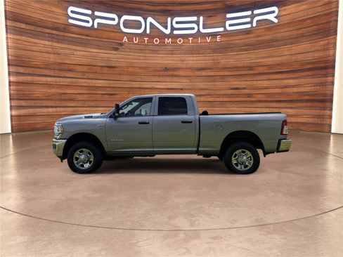 Used 2022 RAM 2500 Tradesman AWD/4WD image 2