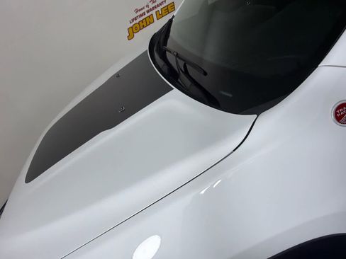 Used 2022 Jeep Cherokee Trailhawk w/ Premium Leather Package image 11