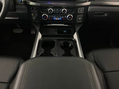 Used 2023 Ford F450 Lariat w/ Lariat Ultimate Package image 18