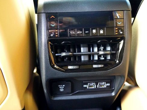 New 2025 Jeep Grand Cherokee L Summit w/ Obsidian Package image 24