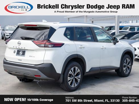 Used 2023 Nissan Rogue SV w/ SV Premium B Package image 5