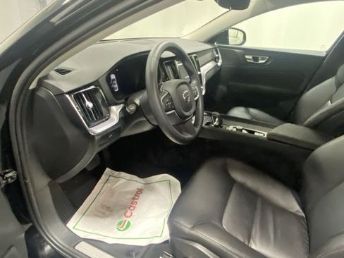 Used 2023 Volvo S60 B5 Core w/ Climate Package image 10