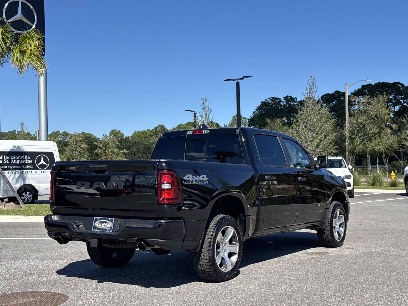 Used 2025 RAM 1500 Tradesman w/ Off Road Group AWD/4WD image 3