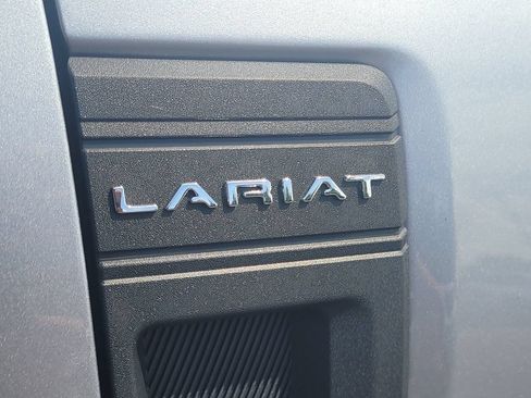 Certified 2024 Ford Maverick Lariat w/ 4K Tow Package AWD/4WD image 6
