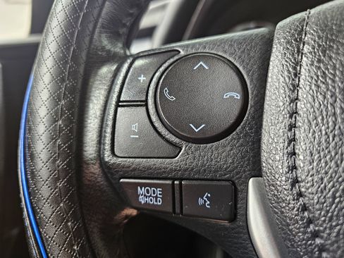 Used 2019 Toyota Corolla SE FWD image 25