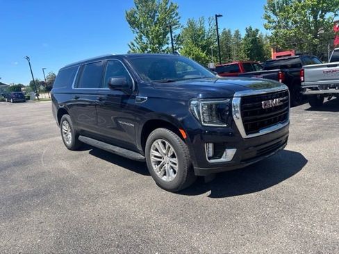 Used 2021 GMC Yukon XL SLE AWD/4WD image 4