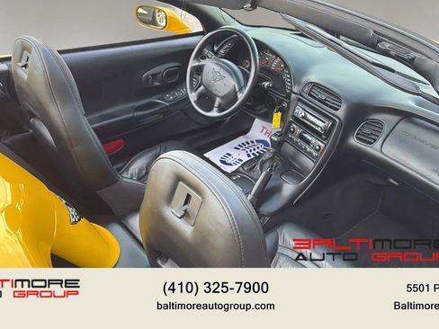 Used 2002 Chevrolet Corvette Convertible w/ Preferred Equipment Group2 RWD image 31