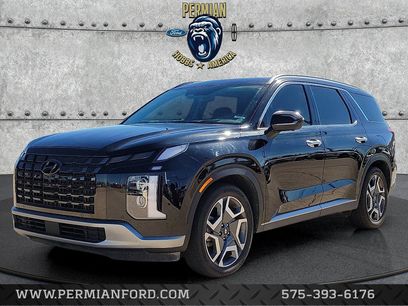 Used 2023 Hyundai Palisade Limited w/ Cargo Package