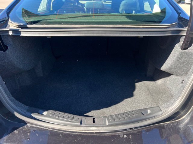 Used 2020 Ford Fusion SE FWD image 14