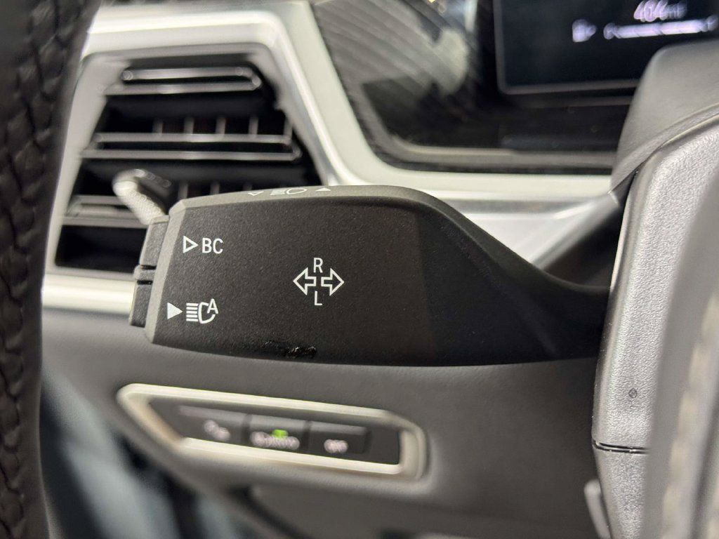 Used 2026 BMW X7 xDrive40i AWD/4WD image 21