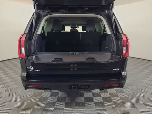 Used 2025 Ford Expedition Max Active image 25