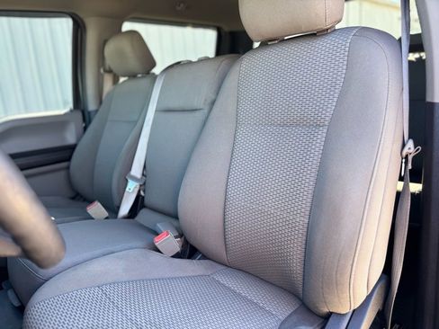 Used 2018 Ford F150 XLT image 11