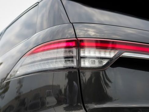 Used 2020 Lincoln Aviator Black Label w/ Dynamic Handling Package AWD/4WD image 27