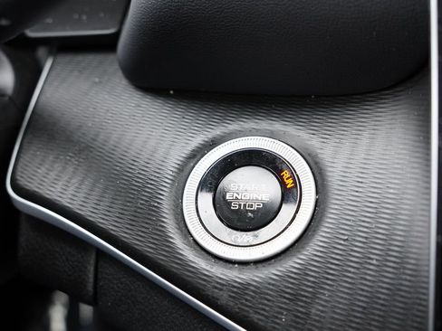 Certified 2024 Jeep Grand Cherokee L Altitude image 31