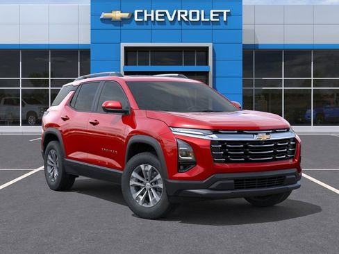 New 2026 Chevrolet Equinox LT w/ Convenience Package II AWD/4WD image 7