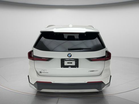 Used 2026 BMW X1 xDrive28i AWD/4WD image 5