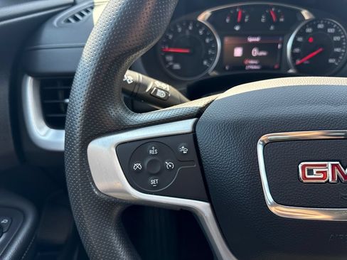 Certified 2023 GMC Terrain SLE w/ Driver Convenience Package FWD image 19
