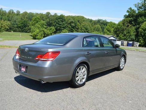 Used 2007 Toyota Avalon Limited FWD image 8