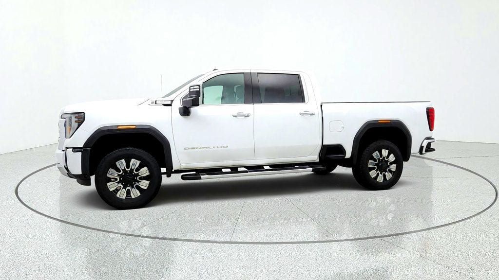 Used 2024 GMC Sierra 2500 Denali w/ Denali Reserve Package AWD/4WD image 8