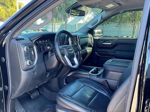 Used 2021 GMC Sierra 1500 SLT w/ SLT Premium Plus Package image 14