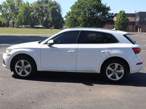 Used 2020 Audi Q5 2.0T Premium Plus AWD/4WD image 9