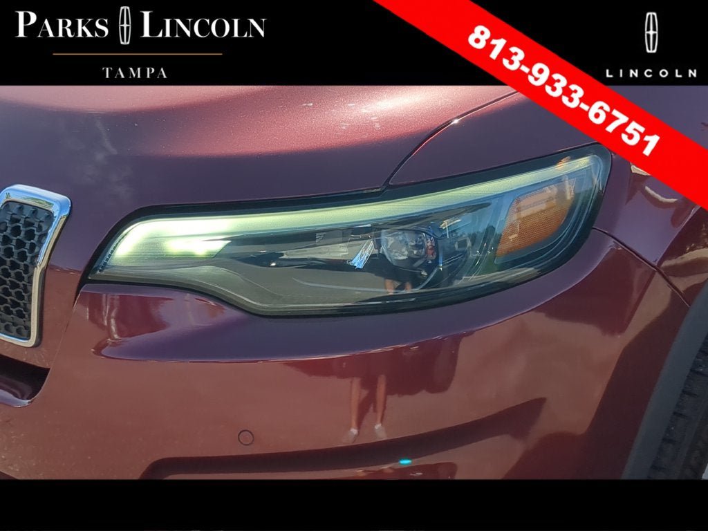 Used 2019 Jeep Cherokee Limited w/ Technology Group AWD/4WD image 6