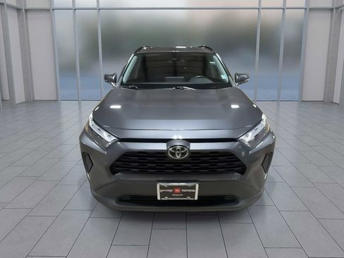 Certified 2022 Toyota RAV4 XLE AWD/4WD image 3
