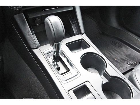 Used 2018 Subaru Outback 2.5i Limited image 25