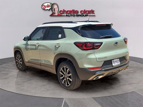 New 2026 Chevrolet TrailBlazer ACTIV image 3