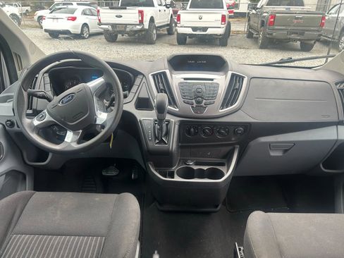 Used 2015 Ford Transit 150 XLT image 13
