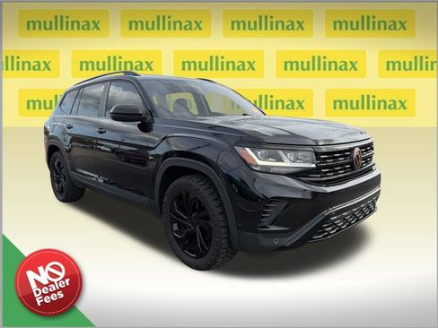 Used 2021 Volkswagen Atlas SE image 1