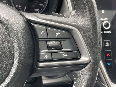 Certified 2025 Subaru Outback Premium AWD/4WD image 12