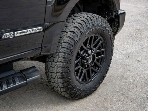 Used 2019 Ford F250 Lariat w/ Lariat Ultimate Package image 61