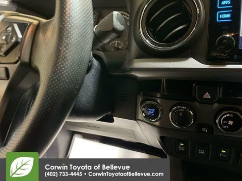 Used 2018 Toyota Tacoma TRD Sport image 22