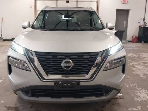 Used 2023 Nissan Rogue SV w/ SV Premium B Package AWD/4WD image 41