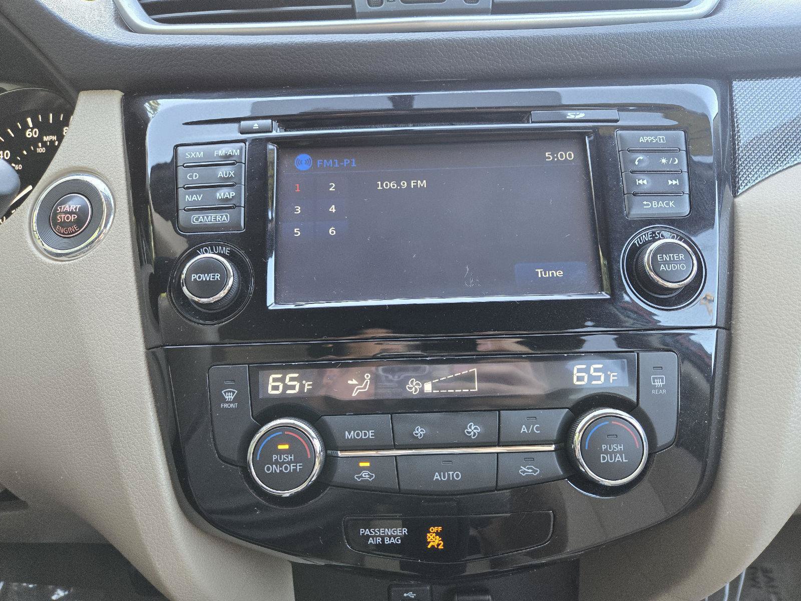 Used 2015 Nissan Rogue SL w/ SL Premium Package FWD image 19