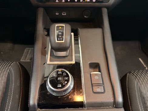 Used 2022 Mitsubishi Outlander ES AWD/4WD image 19