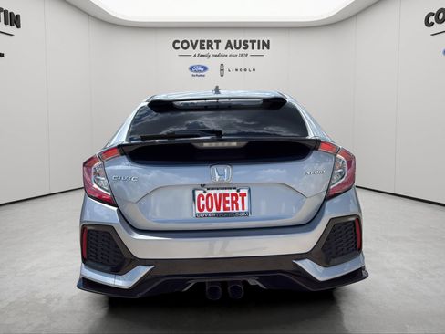 Used 2017 Honda Civic Sport image 4