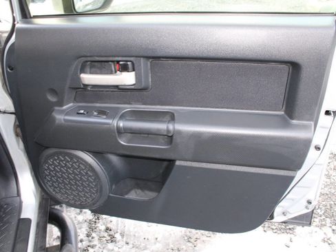 Used 2008 Toyota FJ Cruiser 4WD image 21