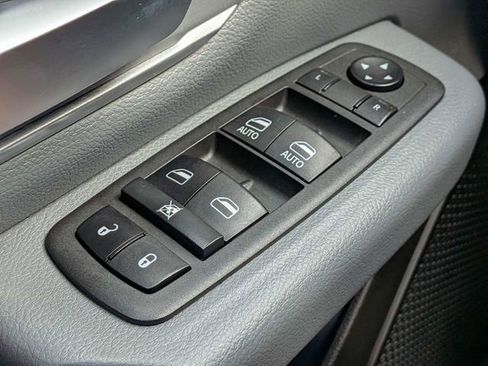 Used 2022 RAM 1500 Big Horn RWD image 24