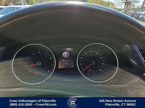 Used 2019 Volkswagen Tiguan SE image 4