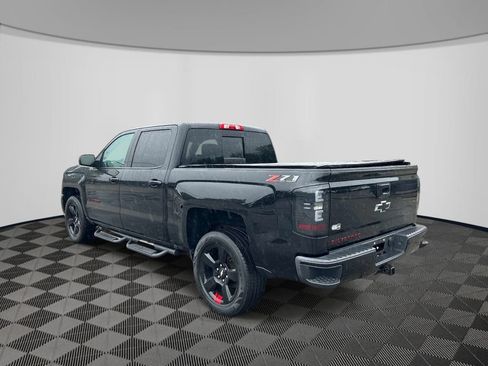 Used 2018 Chevrolet Silverado 1500 LTZ Z71 w/ Redline Edition AWD/4WD image 3
